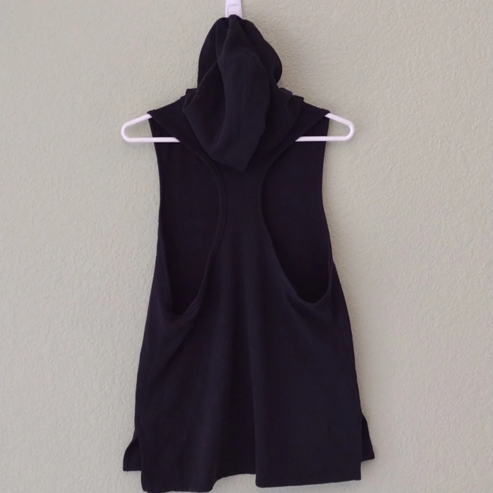 Victoria Secret Sport Workout Muscle Hoodie With Front Pocket - Picture 5 of 9
